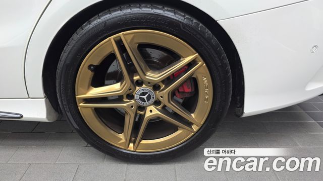 Mercedes-Benz CLA-Class CLA45 AMG 4MATIC