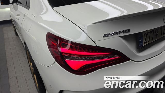 Mercedes-Benz CLA-Class CLA45 AMG 4MATIC