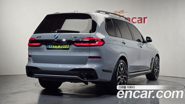 BMW X7 xDrive 40i M Sport 7STR
