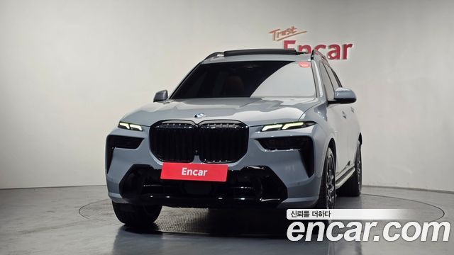 BMW X7 xDrive 40i M Sport 7STR