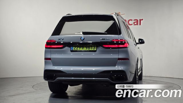BMW X7 xDrive 40i M Sport 7STR