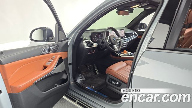 BMW X7 xDrive 40i M Sport 7STR