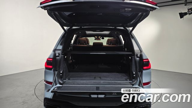 BMW X7 xDrive 40i M Sport 7STR