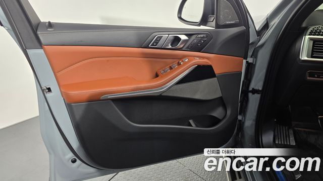 BMW X7 xDrive 40i M Sport 7STR