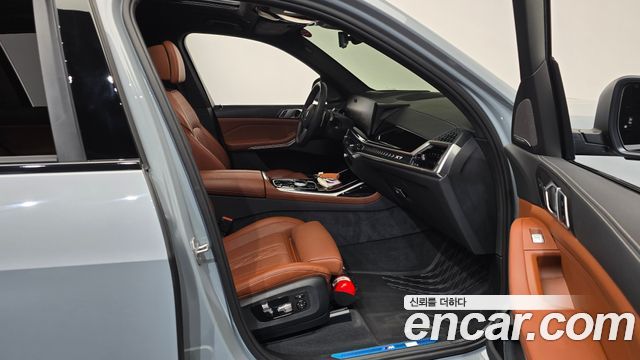 BMW X7 xDrive 40i M Sport 7STR