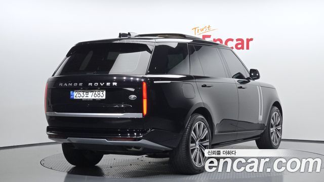 Land Rover Range Rover P530 Autobiography Long Wheel Base