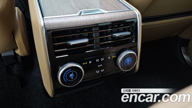 Land Rover Range Rover P530 Autobiography Long Wheel Base