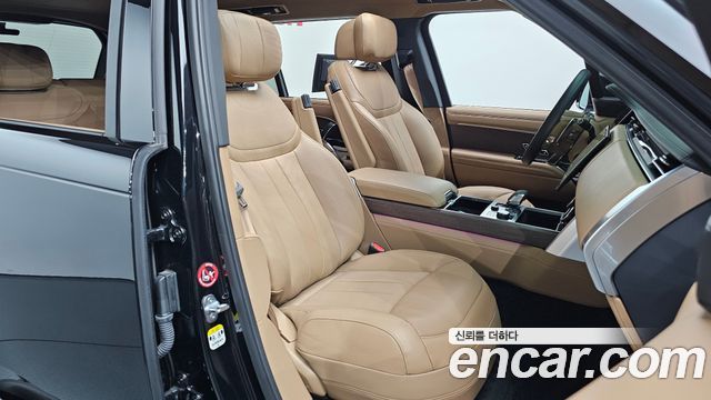 Land Rover Range Rover P530 Autobiography Long Wheel Base