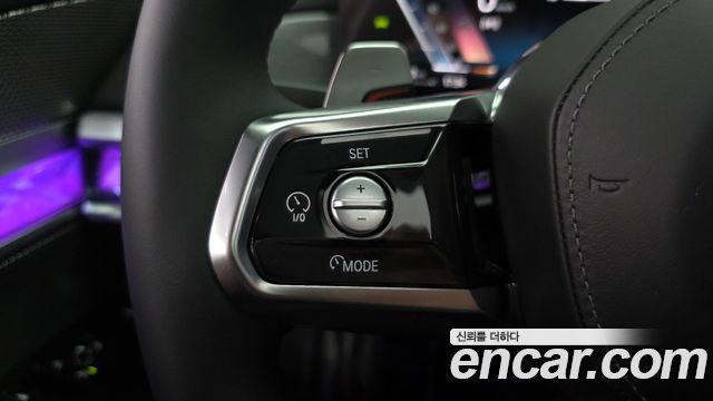 BMW 7-Series 740i xDrive M Sport