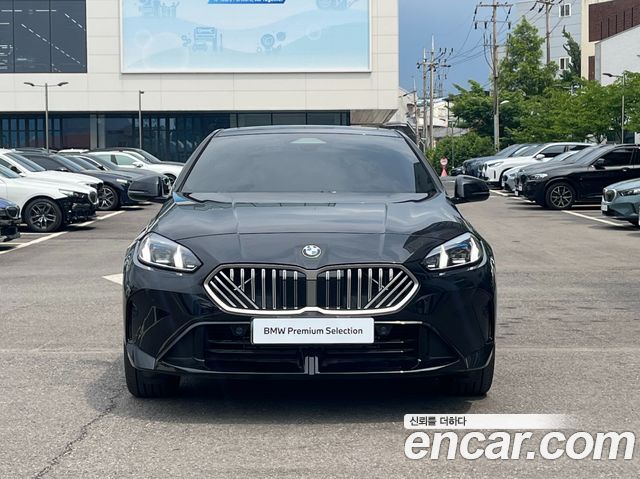 BMW 2-Series 220 M Sport Design