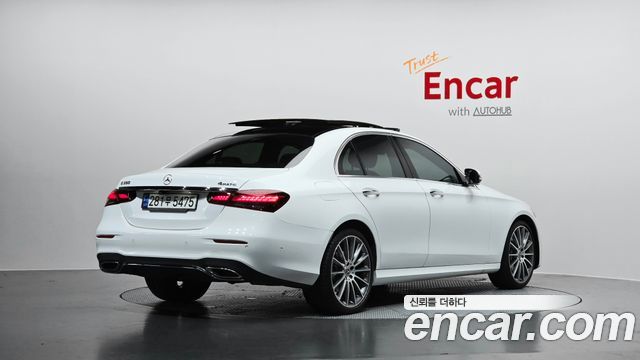 Mercedes-Benz E-Class E350 4MATIC AMG Line