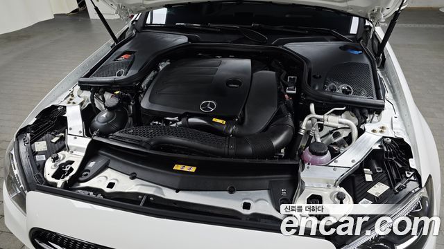 Mercedes-Benz E-Class E350 4MATIC AMG Line