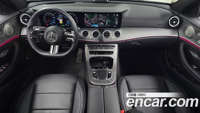Mercedes-Benz E-Class E350 4MATIC AMG Line