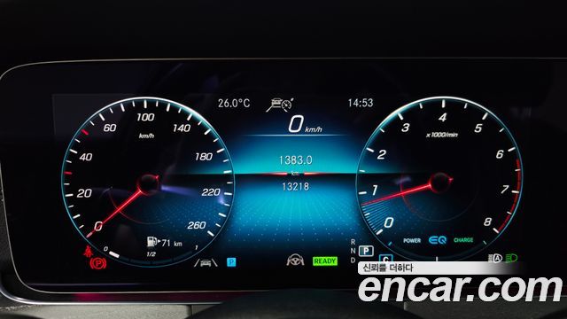 Mercedes-Benz E-Class E350 4MATIC AMG Line