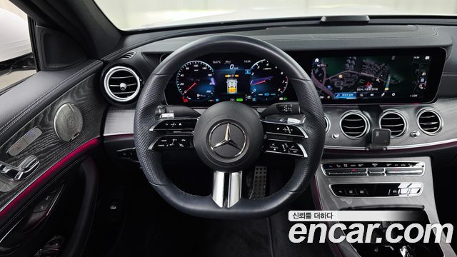 Mercedes-Benz E-Class E350 4MATIC AMG Line