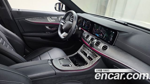 Mercedes-Benz E-Class E350 4MATIC AMG Line