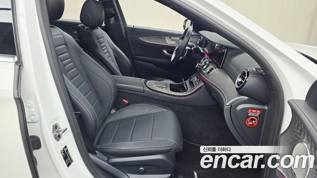 Mercedes-Benz E-Class E350 4MATIC AMG Line