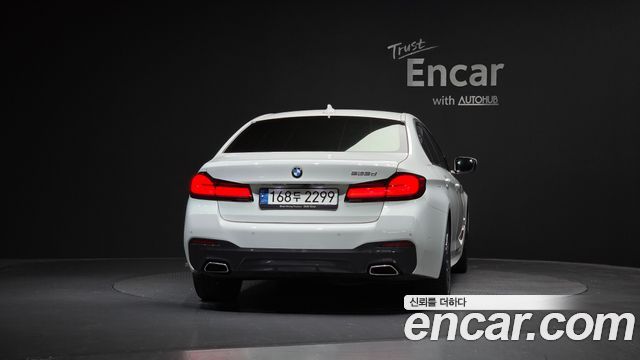 BMW 5-Series 523d M Sport