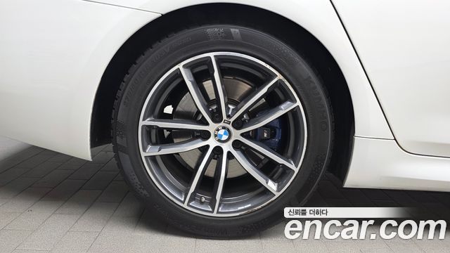 BMW 5-Series 523d M Sport