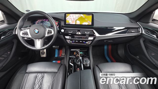BMW 5-Series 523d M Sport