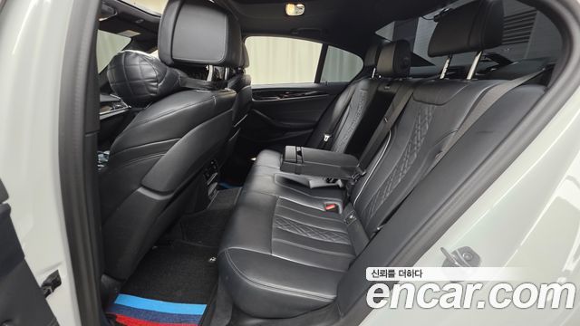 BMW 5-Series 523d M Sport