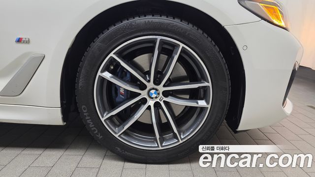 BMW 5-Series 523d M Sport