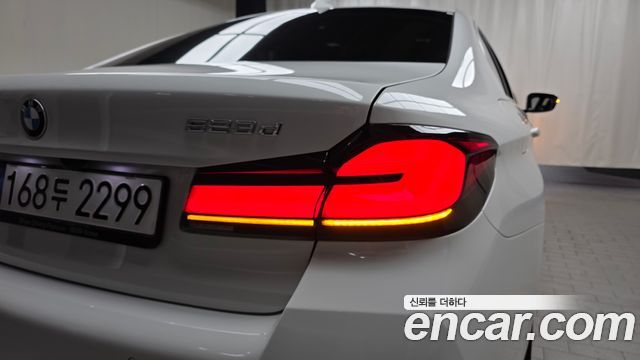 BMW 5-Series 523d M Sport