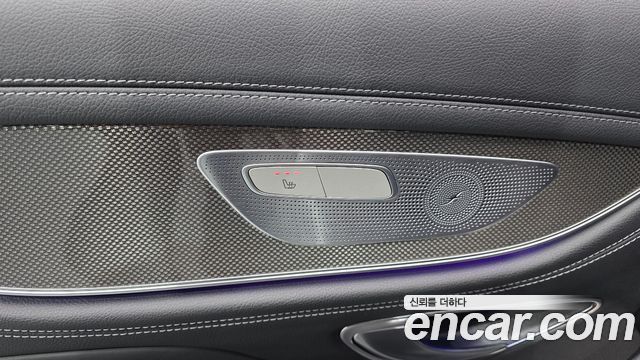 Mercedes-Benz CLS-Class CLS300d AMG Line