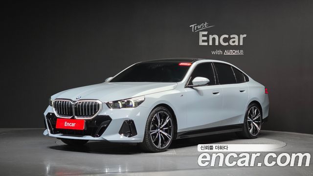 BMW 5-Series 530i xDrive M Sport