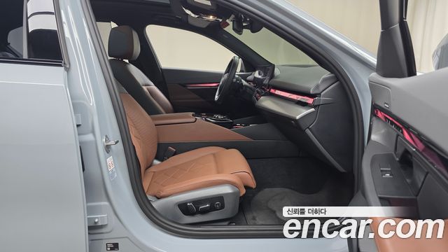 BMW 5-Series 530i xDrive M Sport