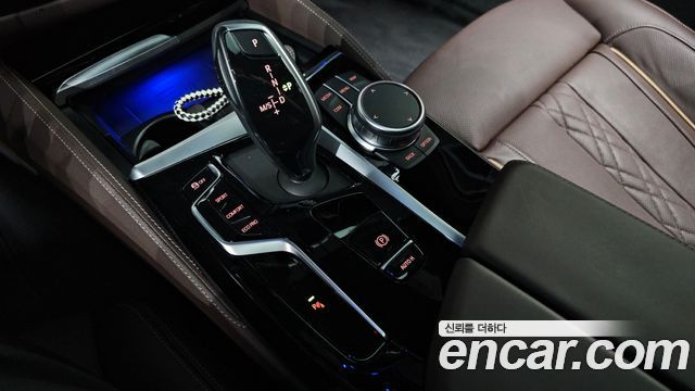 BMW 5-Series 530i M Sport Package
