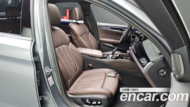 BMW 5-Series 530i M Sport Package
