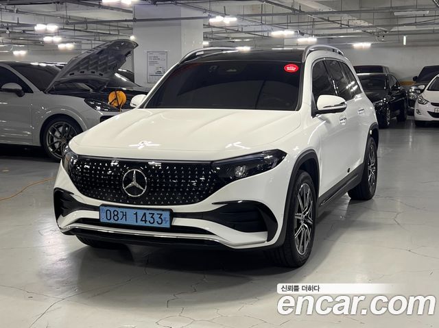 Mercedes-Benz EQB EQB300 4MATIC AMG Line