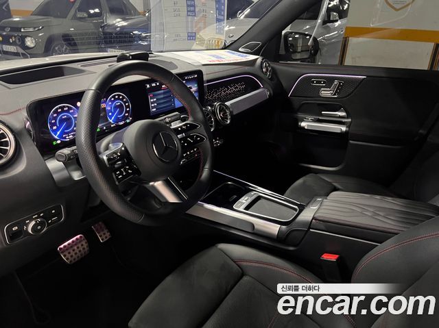 Mercedes-Benz EQB EQB300 4MATIC AMG Line