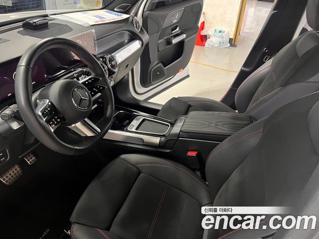 Mercedes-Benz EQB EQB300 4MATIC AMG Line