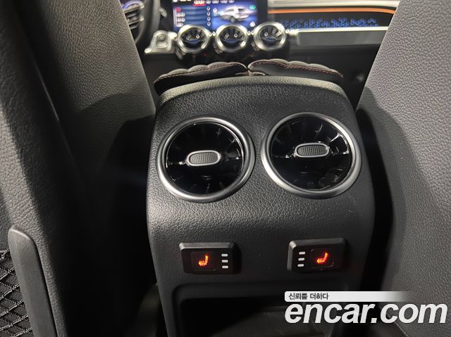 Mercedes-Benz EQB EQB300 4MATIC AMG Line