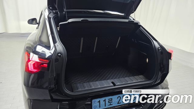 BMW iX2 eDrive 20 M Sport