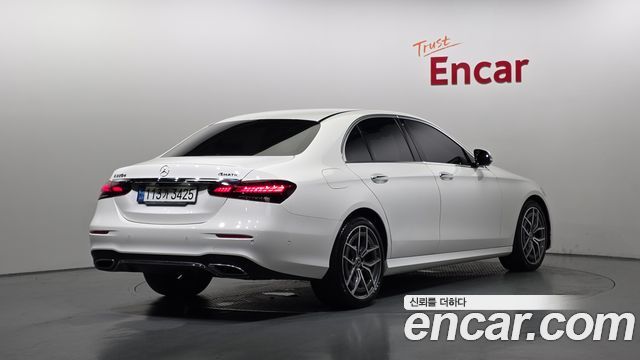 Mercedes-Benz E-Class E220d 4MATIC AMG Line