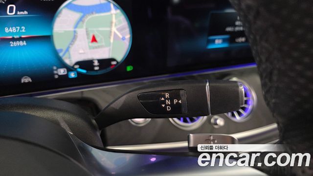Mercedes-Benz E-Class E220d 4MATIC AMG Line