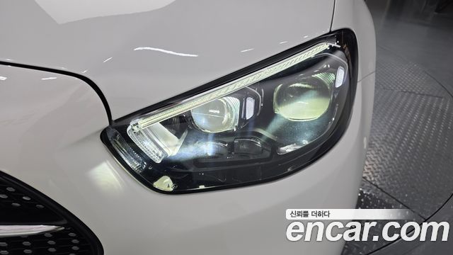 Mercedes-Benz E-Class E220d 4MATIC AMG Line