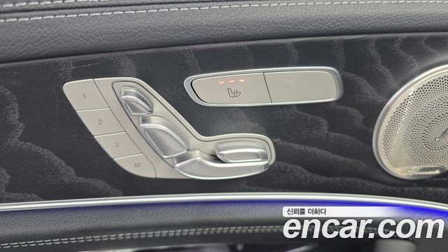 Mercedes-Benz E-Class E220d 4MATIC AMG Line