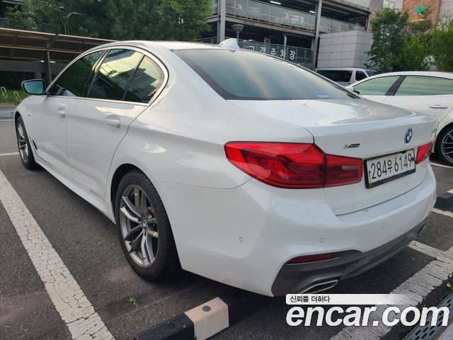 BMW 5-Series 520d xDrive M Sport Package Plus
