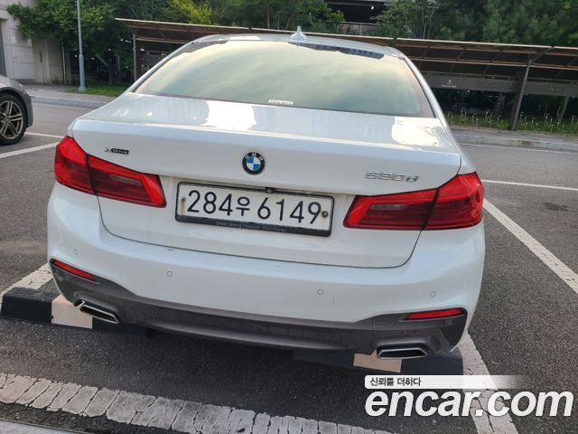 BMW 5-Series 520d xDrive M Sport Package Plus