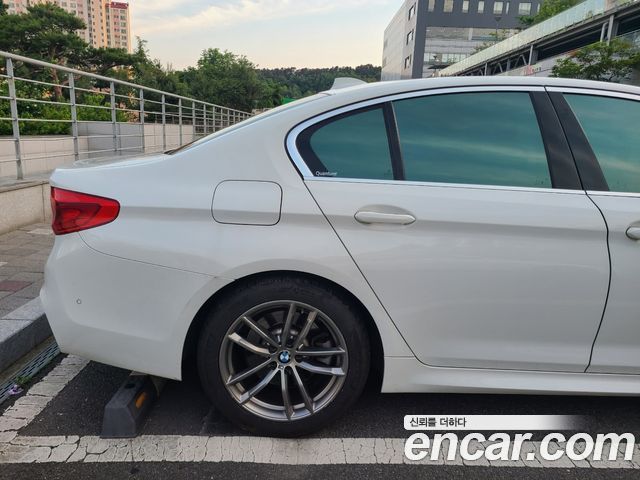 BMW 5-Series 520d xDrive M Sport Package Plus