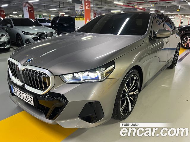 BMW 5-Series 530i xDrive M Sport