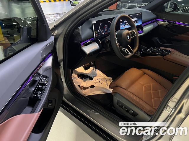 BMW 5-Series 530i xDrive M Sport