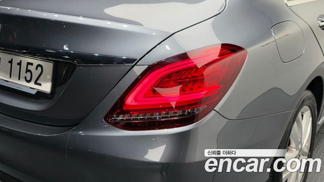 Mercedes-Benz C-Class C220 d Avantgarde
