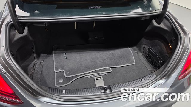 Mercedes-Benz C-Class C220 d Avantgarde