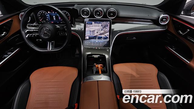 Mercedes-Benz C-Class C300 4MATIC AMG Line