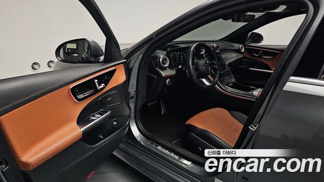 Mercedes-Benz C-Class C300 4MATIC AMG Line